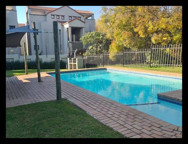 2 BEDROOM APARTMENT FOR SALE IN PAULSHOF
